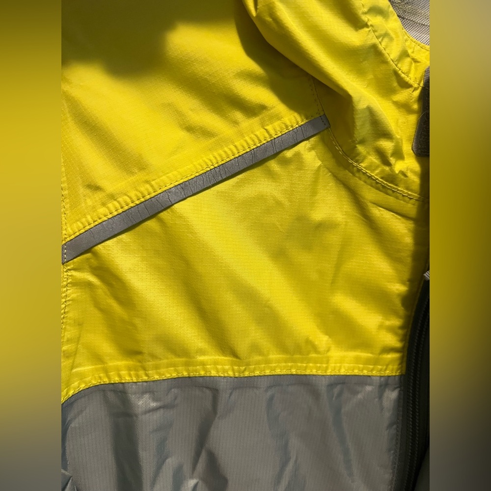 L.L. Bean Youth L Rain Jacket Gray Yellow Waterproof Reflective Outdoor Shell - Picture 14 of 16